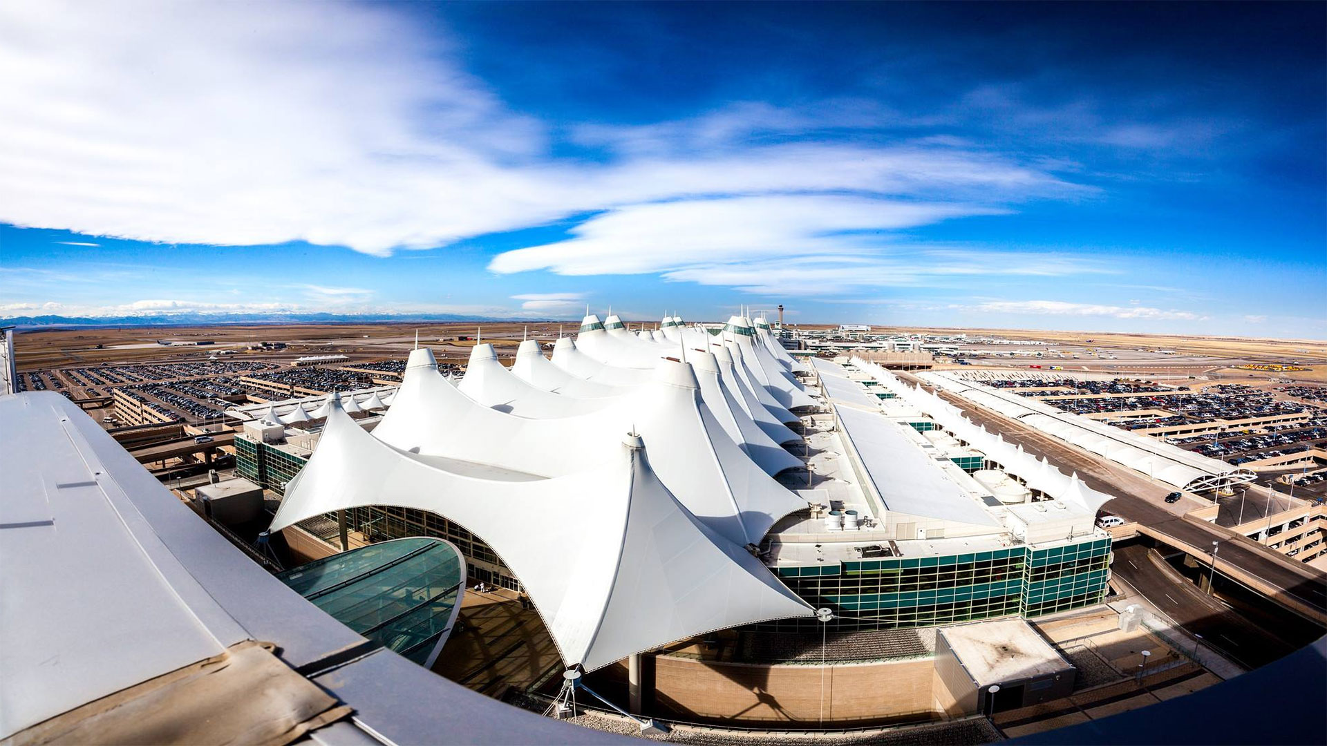 Denver International Airport (DEN)