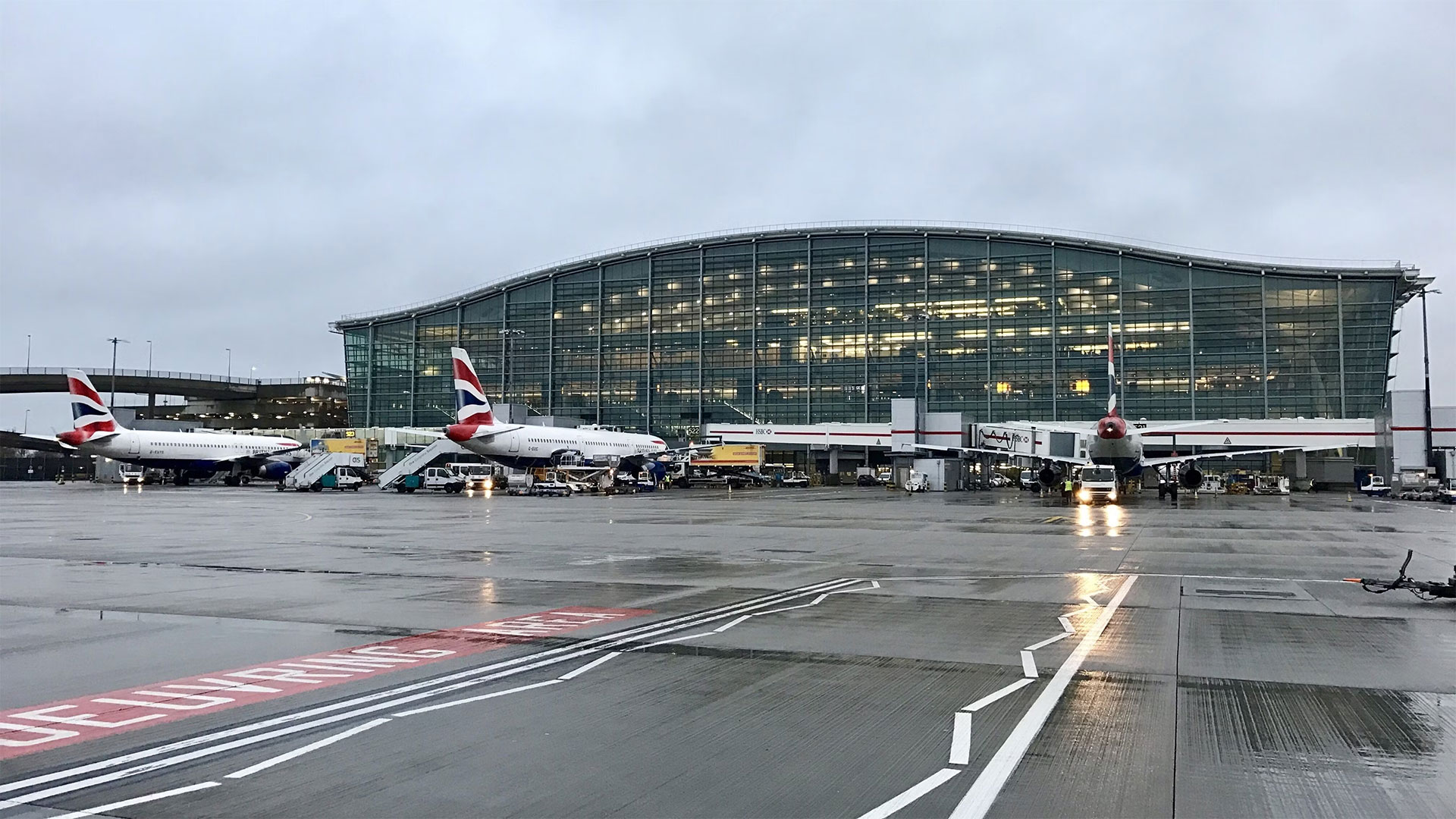 London Heathrow Airport (LHR)